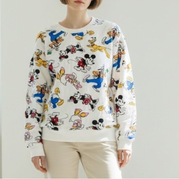 Disney Tops - Disney Mickey Fleece Sweatshirt Size Small